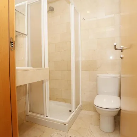 Masvacation Hr, 4room, Terrace, Parking بيت للعطل